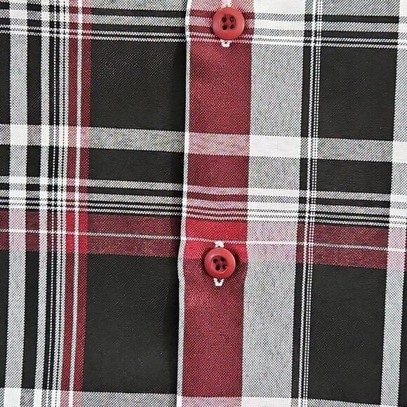 True Rock Shirt Men's 3XL Black Red Plaid Short Sleeve Button Up Pocket Y2K NWT - Picture 7 of 16